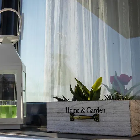 Waly Apartman 5 Star Дебрецен